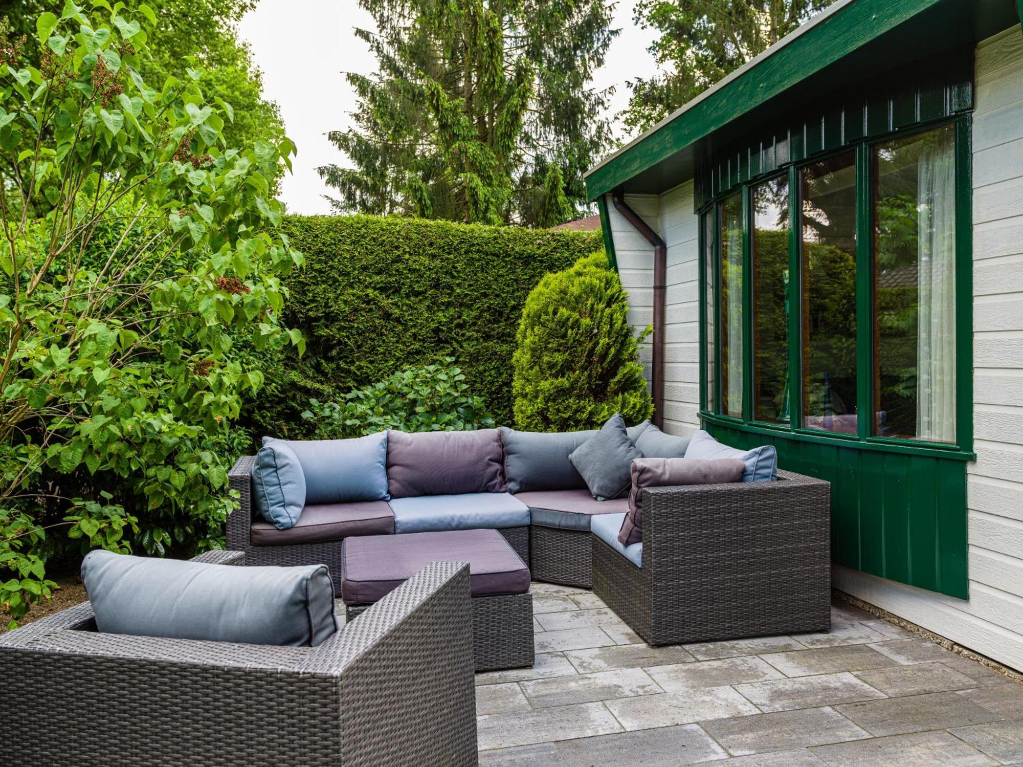 Tranquil Oasis: Dutch Countryside Retreat With Bike Holiday home