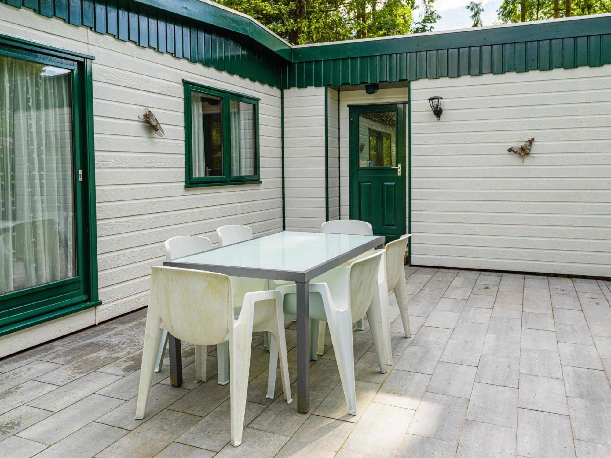 Tranquil Oasis: Dutch Countryside Retreat With Bike Holiday home Putten